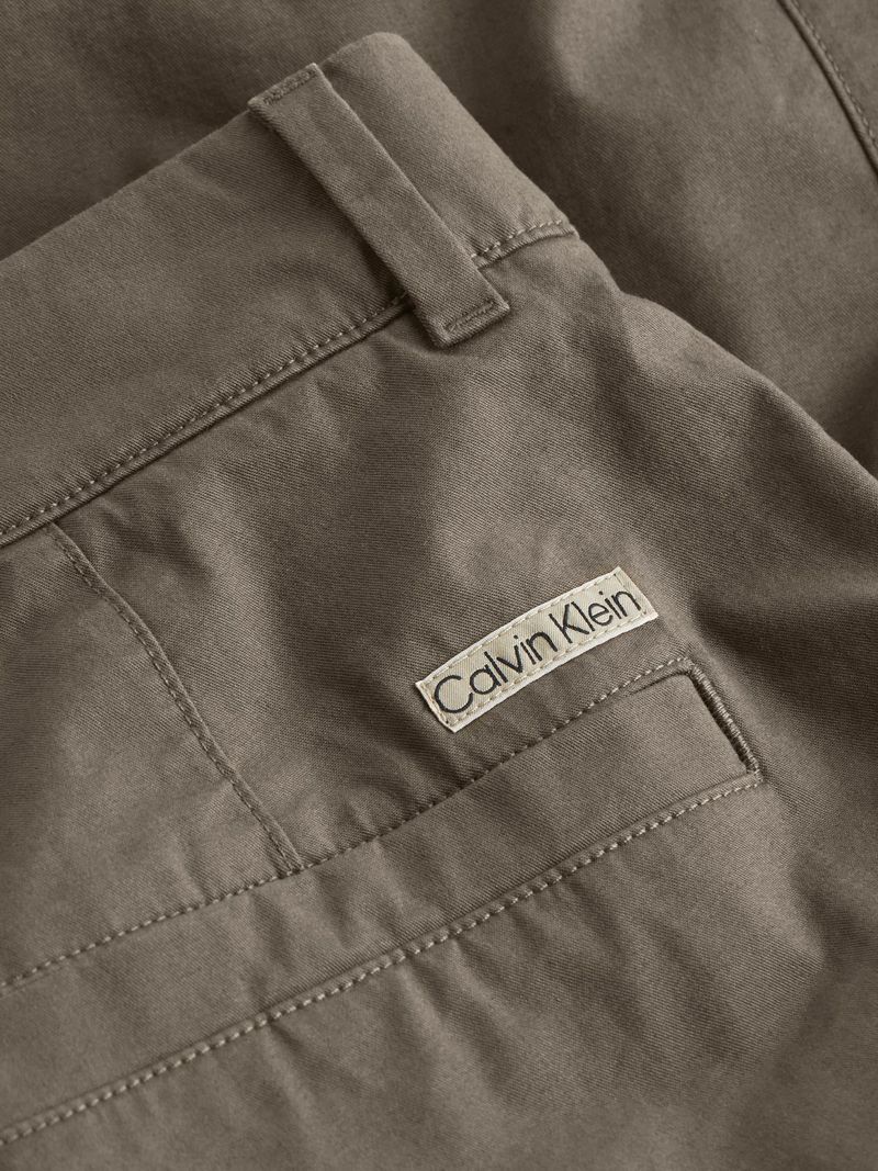 pantalones-verde-chinos-tapered