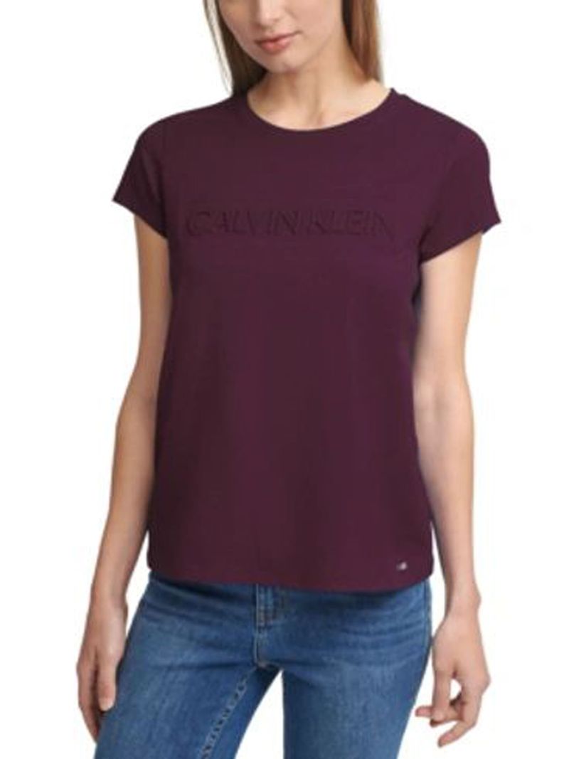 camiseta-vinotinto-de-cuello-redondo-con-logo-para-mujer