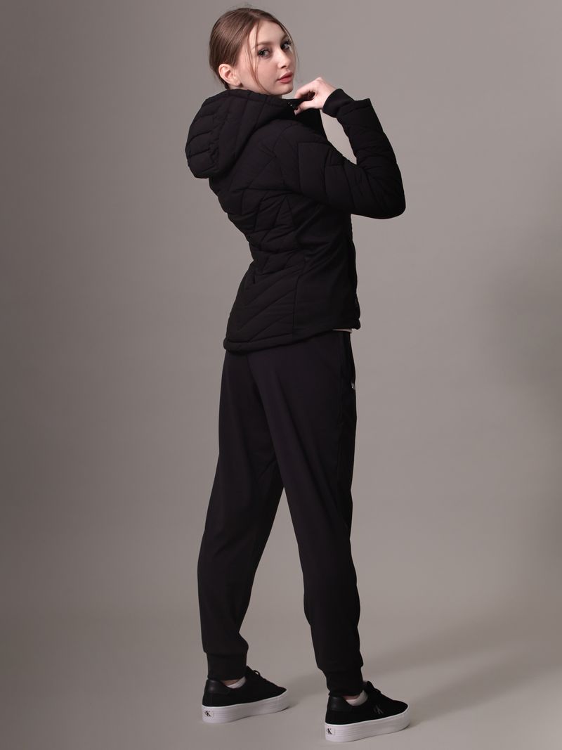 rompe-negro-viento-plegable-estiramiento