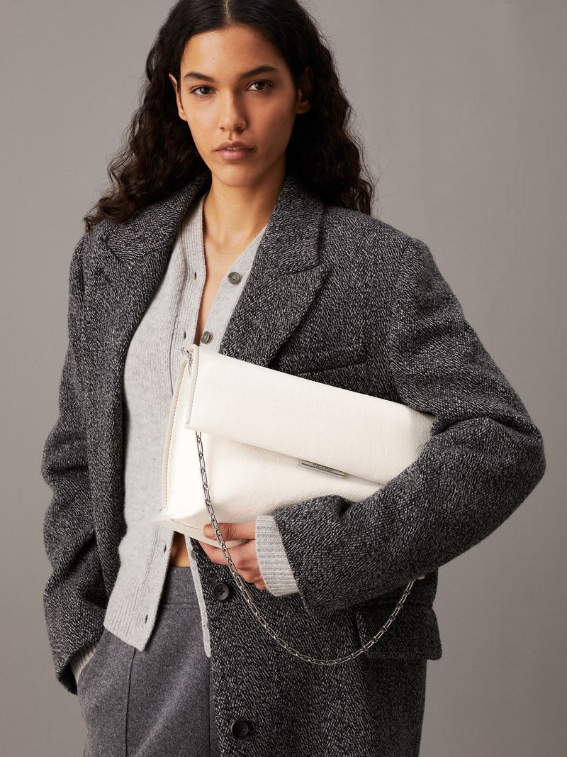 bolso-blanco-hombro-granulado