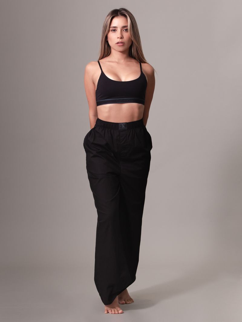 bralette-negro-tonal-logo