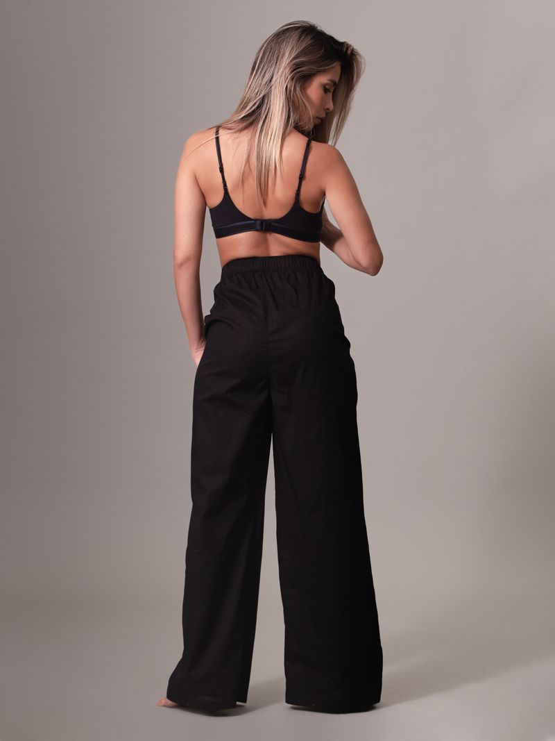 bralette-negro-tonal-logo