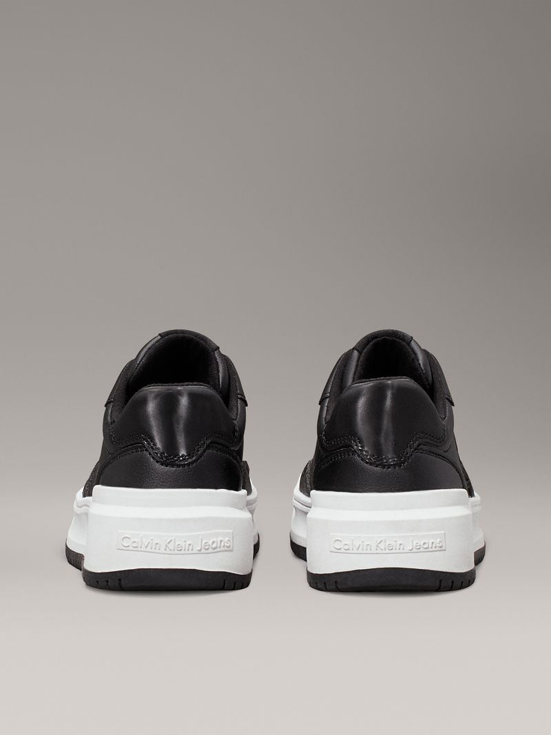 tenis-negro-low-cut-cordones-para-ninas
