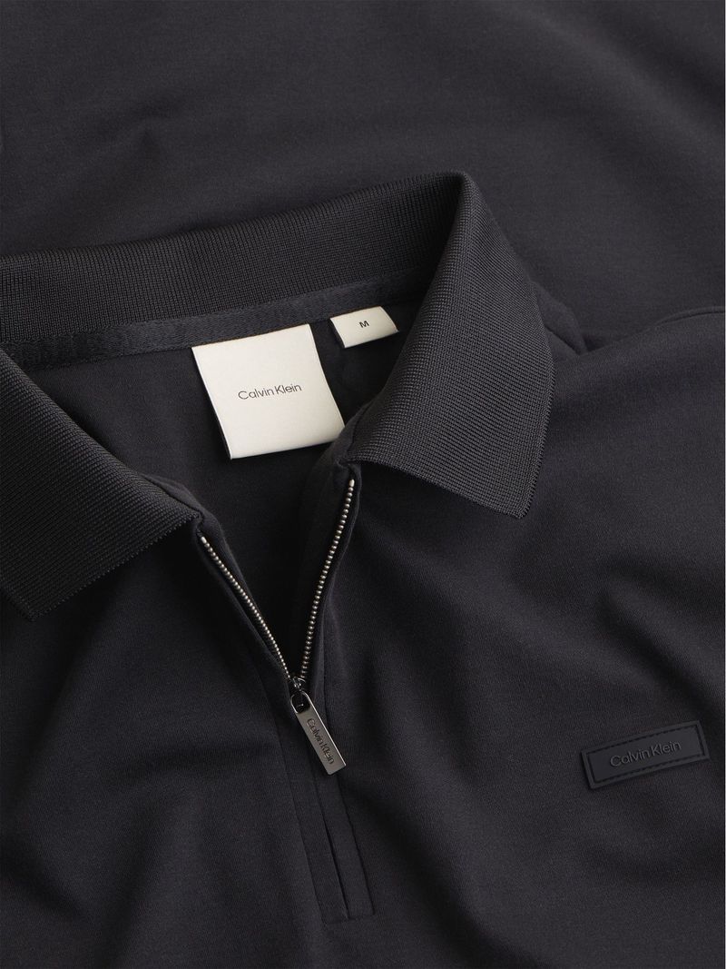 polo-negro-manga-larga-cremallera