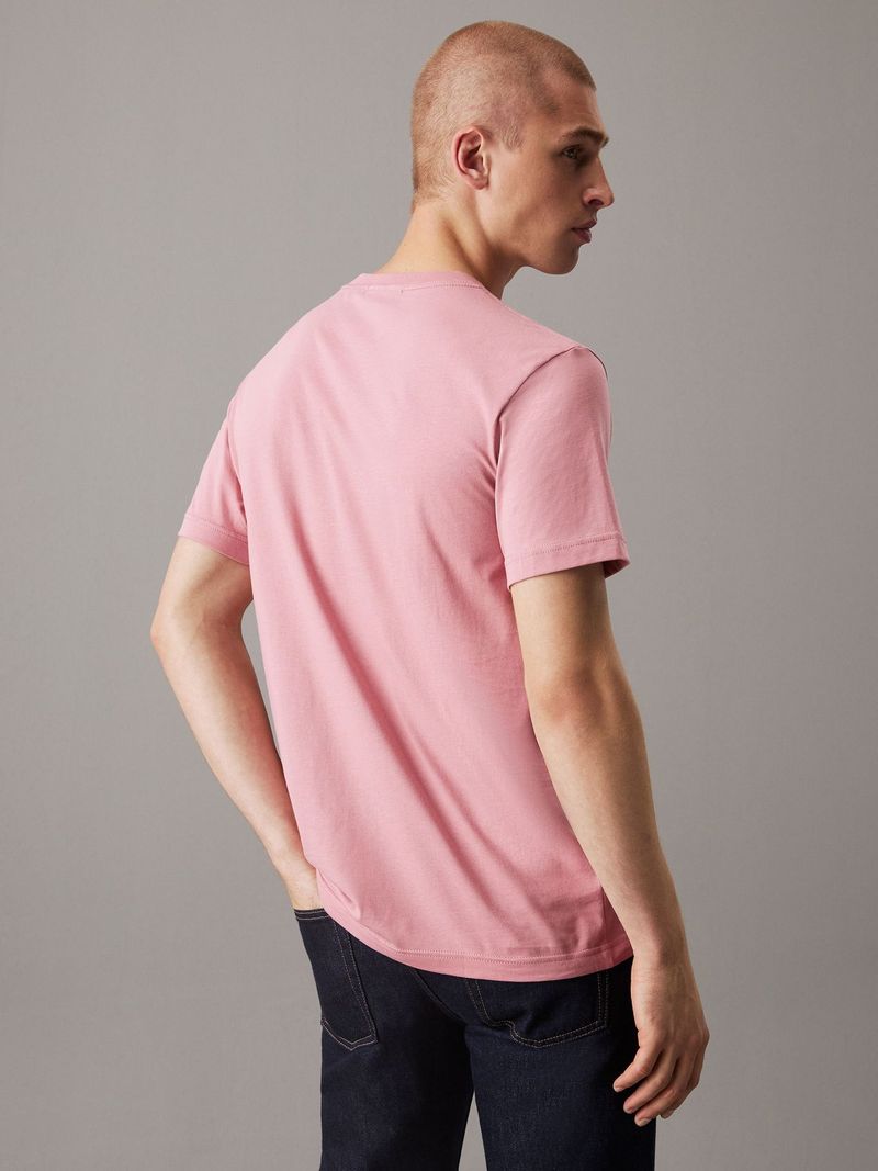 camiseta-rosada-algodon-insignia
