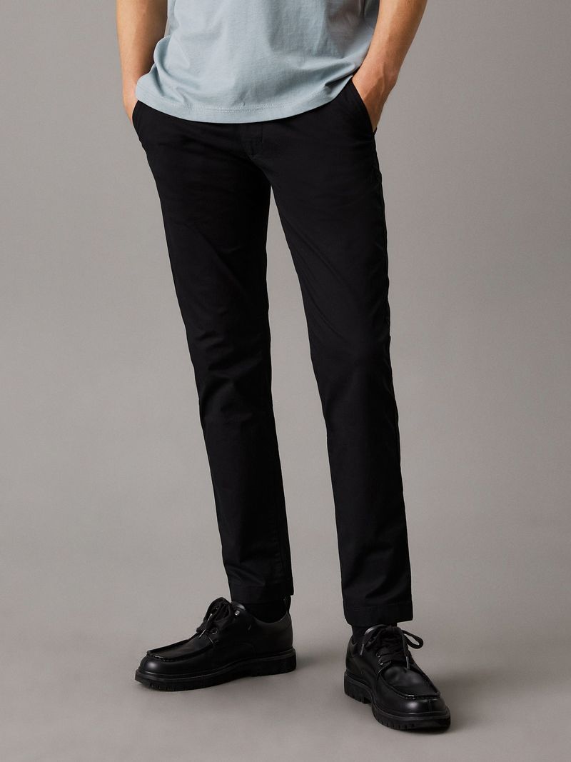 pantalones-negro-chinos-tapered