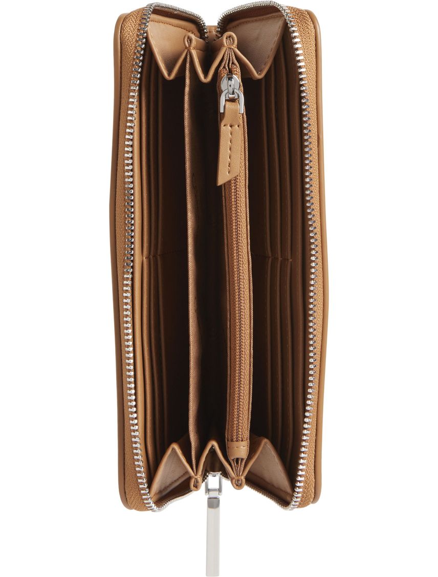 Billetera beige grande con cremallera en el contorno RFID