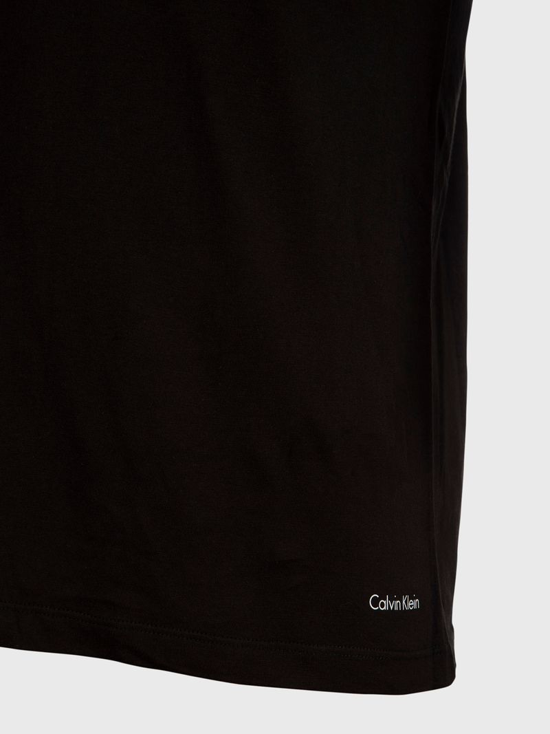 pack-de-3-camisetas-negras-cuello-redondo-para-hombre