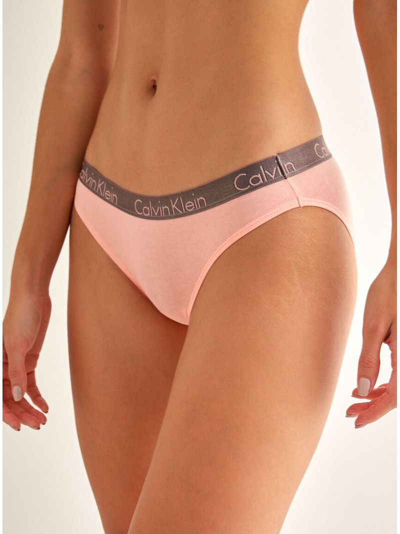 pantie-rosado-en-algodon-tipo-bikini-para-mujer