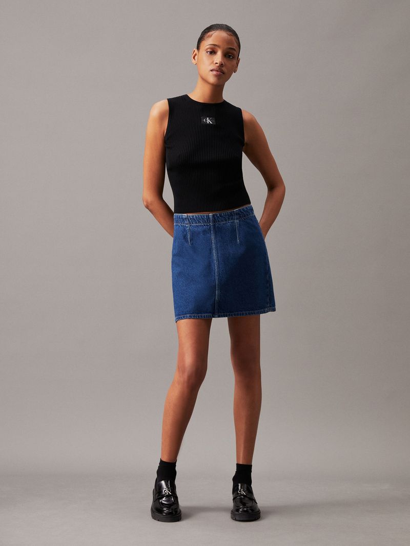 camiseta-negra-slim-sin-mangas-de-lyocell-de-canale