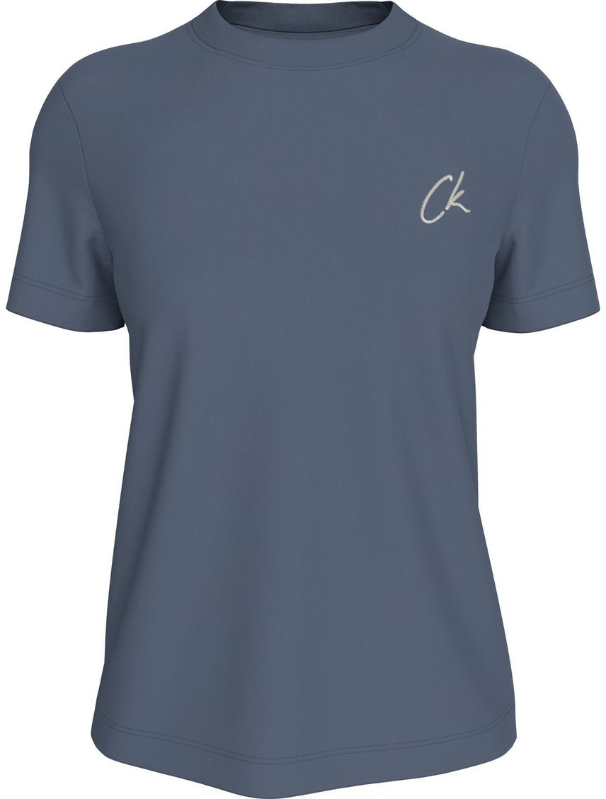 Camiseta azul con logo bordado