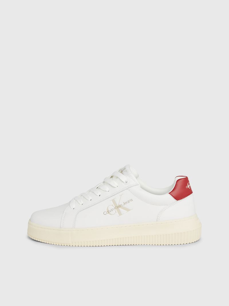 tenis-blanco-blanco-de-cuero-robusto