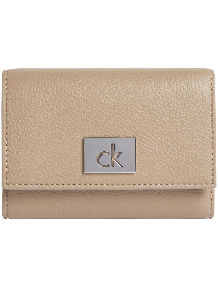 Billetera beige triple con monograma