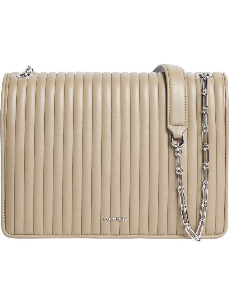 bolso-beige-solapa-acolchado