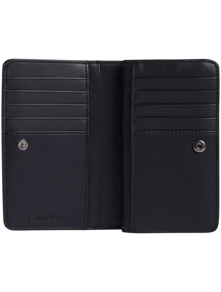 Billetera negra daily bifold