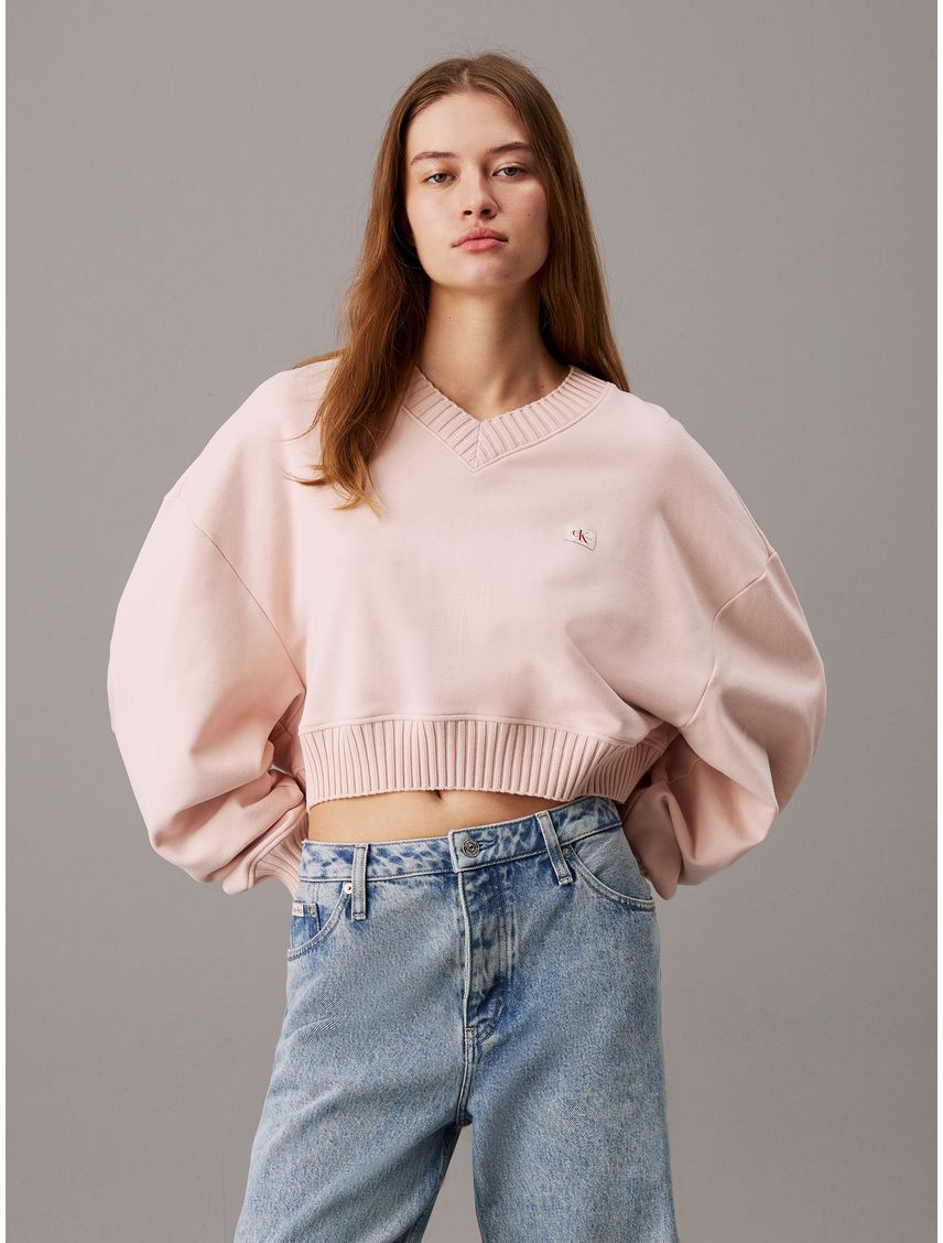 Saco rosado cropped con cuello en v