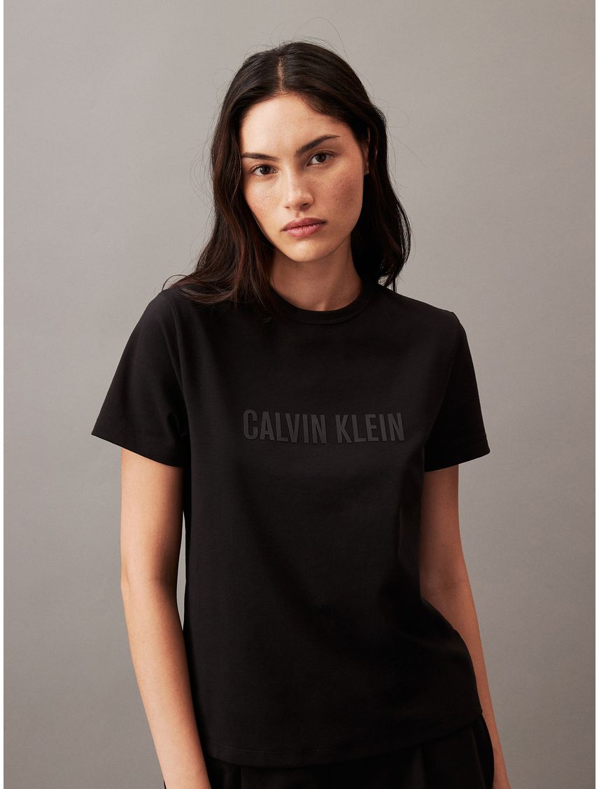 Conjunto negro de pijama - Intense Power