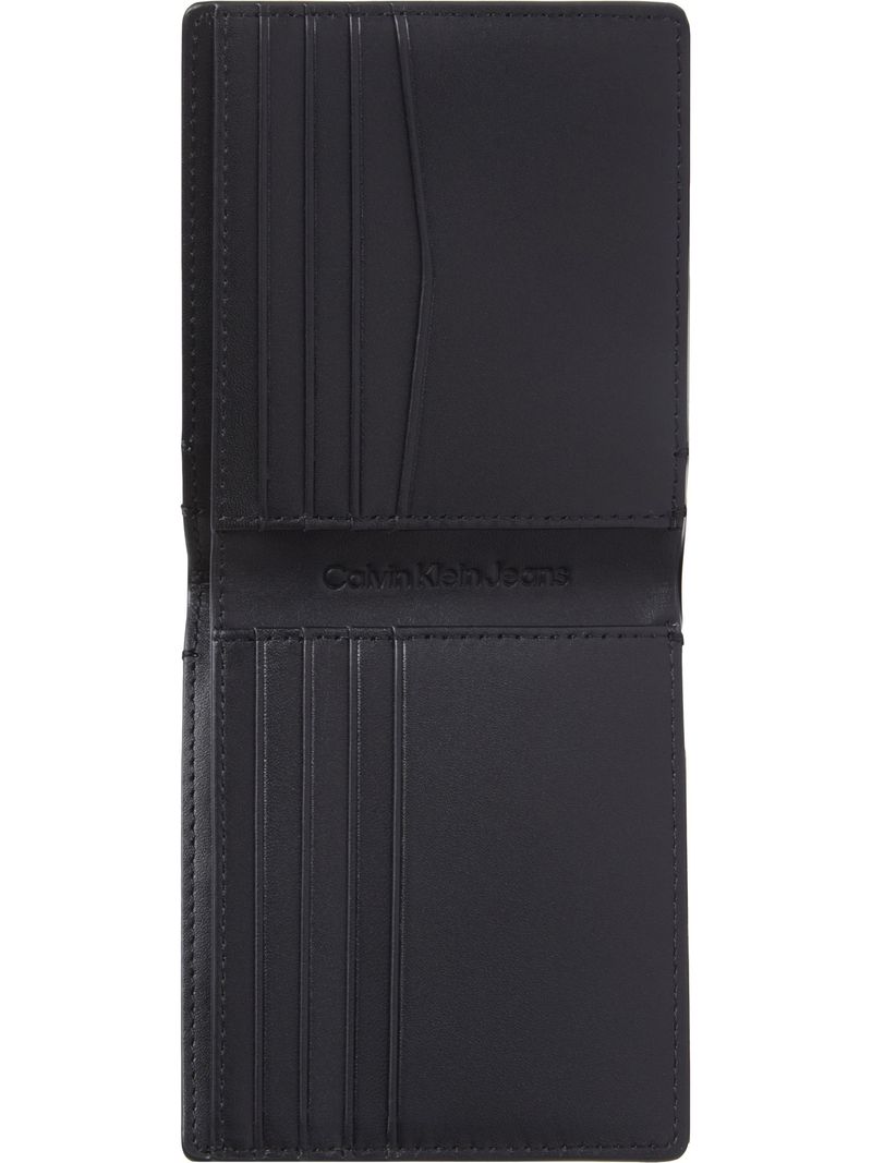 billetera-celeste-bifold-estampado-en-relieve