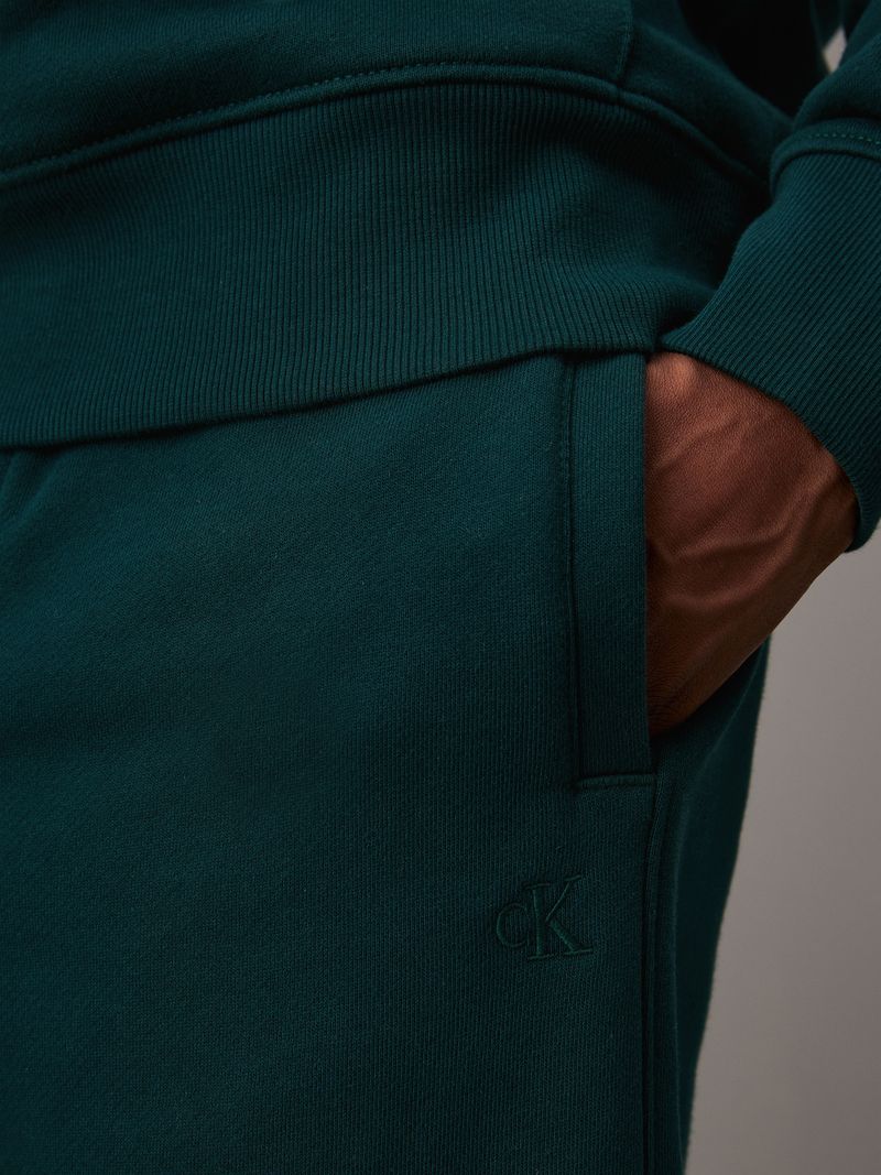pantalon-verde-chandal-recto-felpa-gruesa