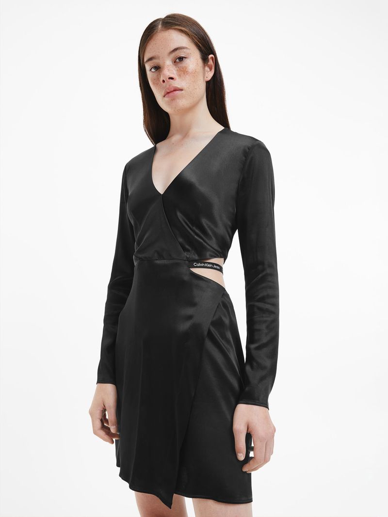 vestido-negro-de-mangas-largas-con-logo-para-mujer