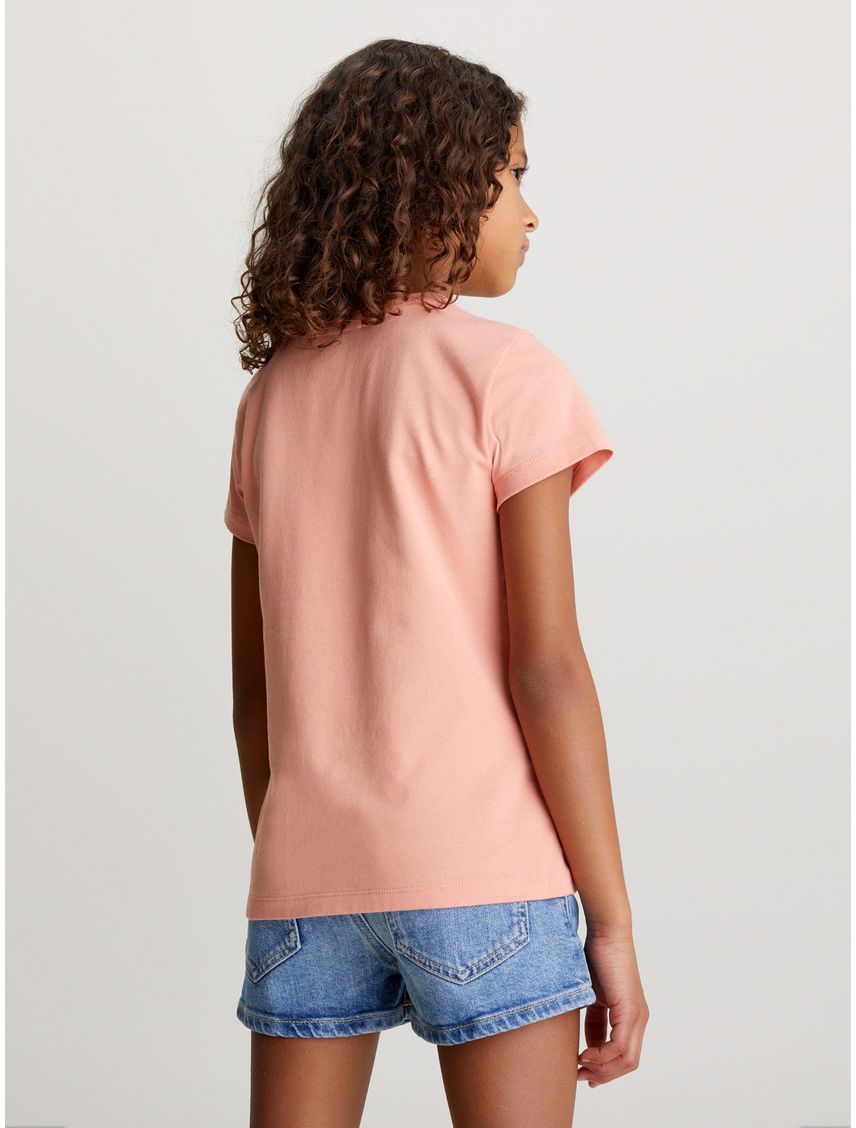 Camiseta rosada slim con monograma para niña