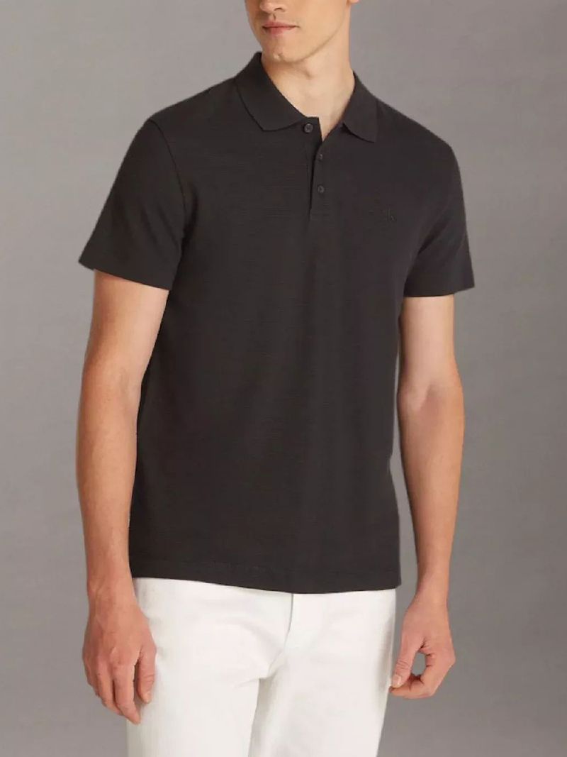 polo-negro-textured-monograma