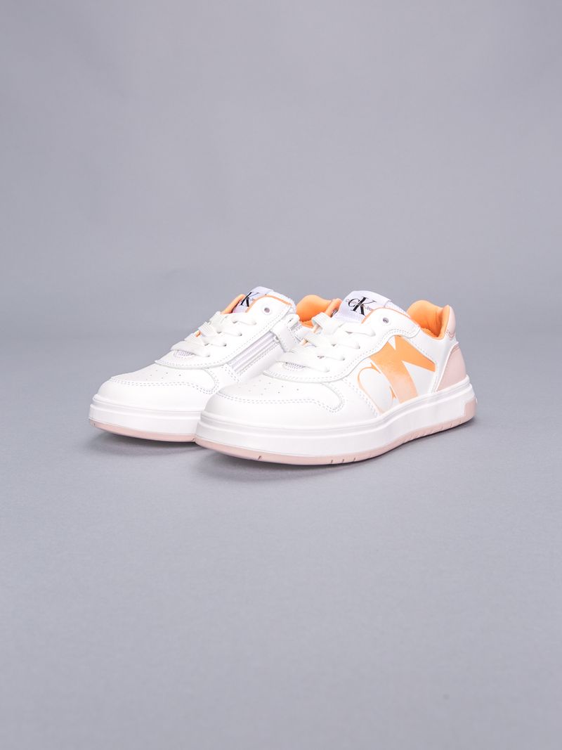 tenis-blanco-corte-bajo-cordones
