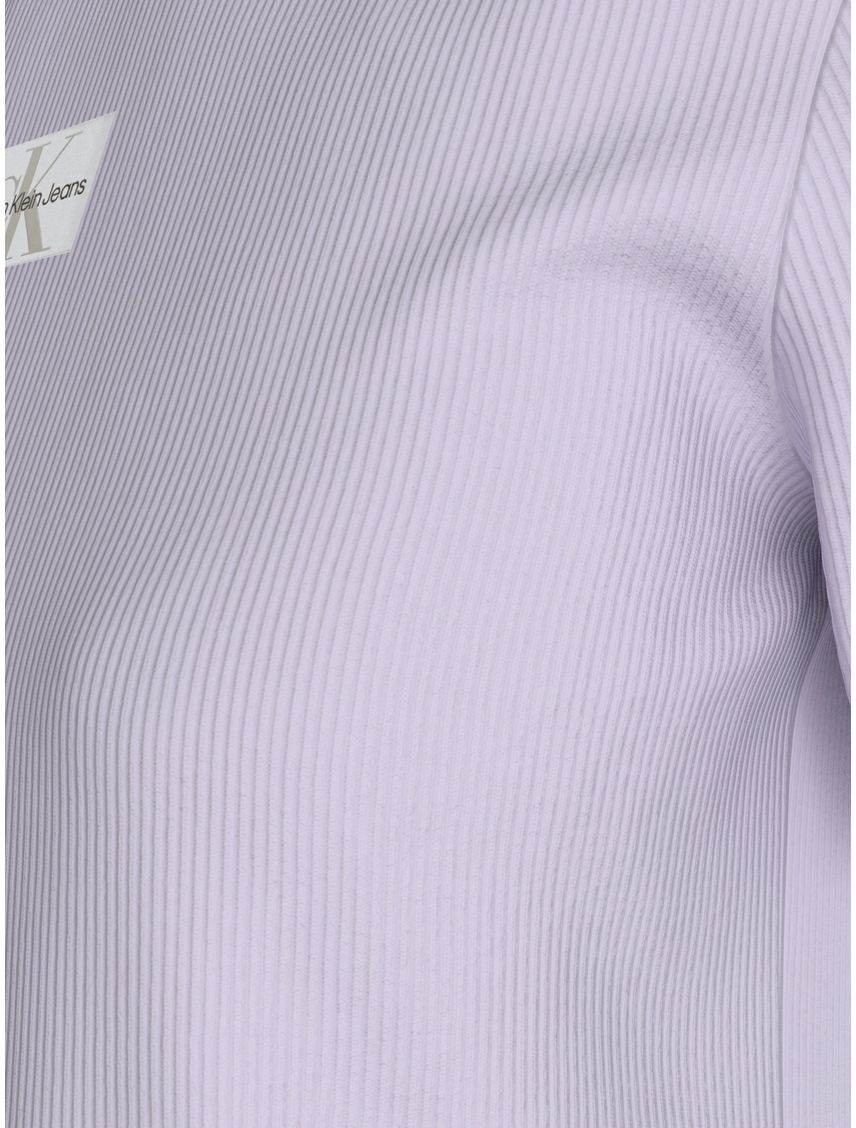 Camiseta morado slim de canalé de algodón