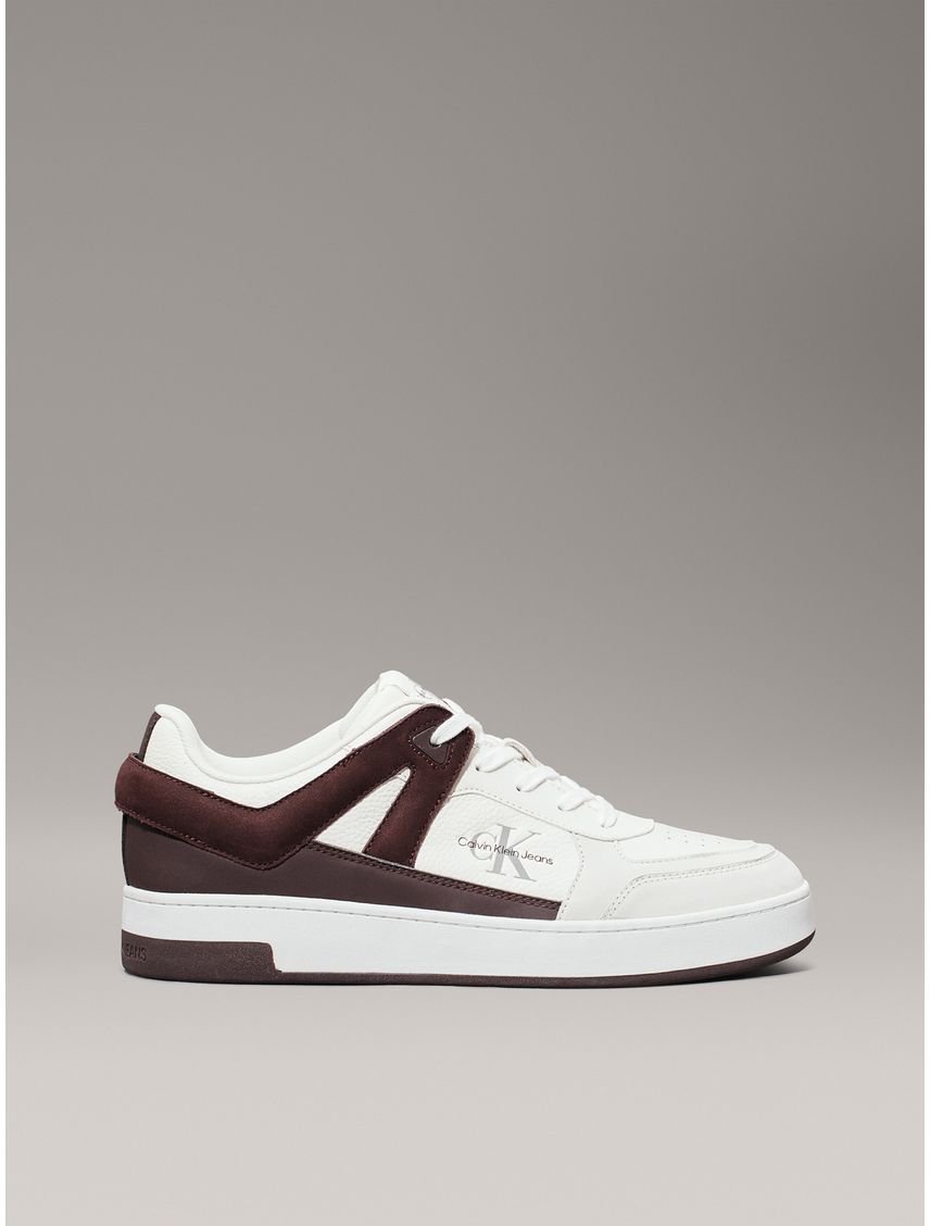 Tenis blanco authenti basket con cordones