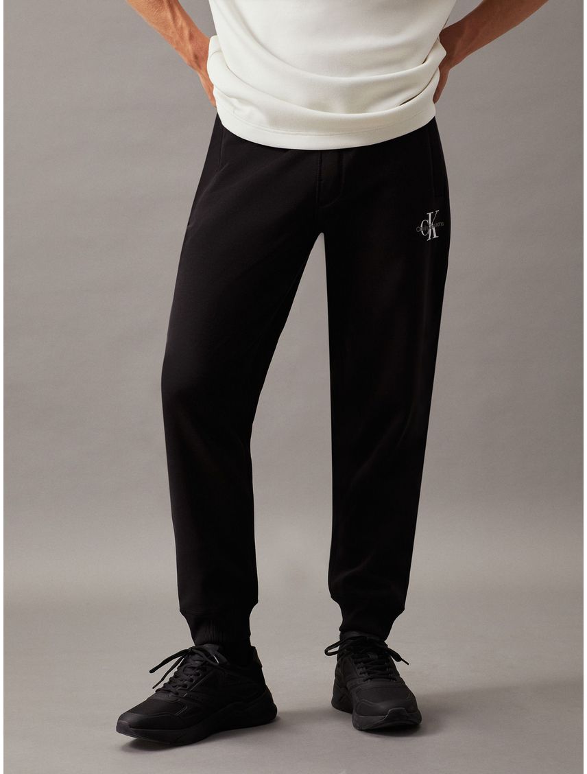 Jogger Negro De Chándal Con Monograma