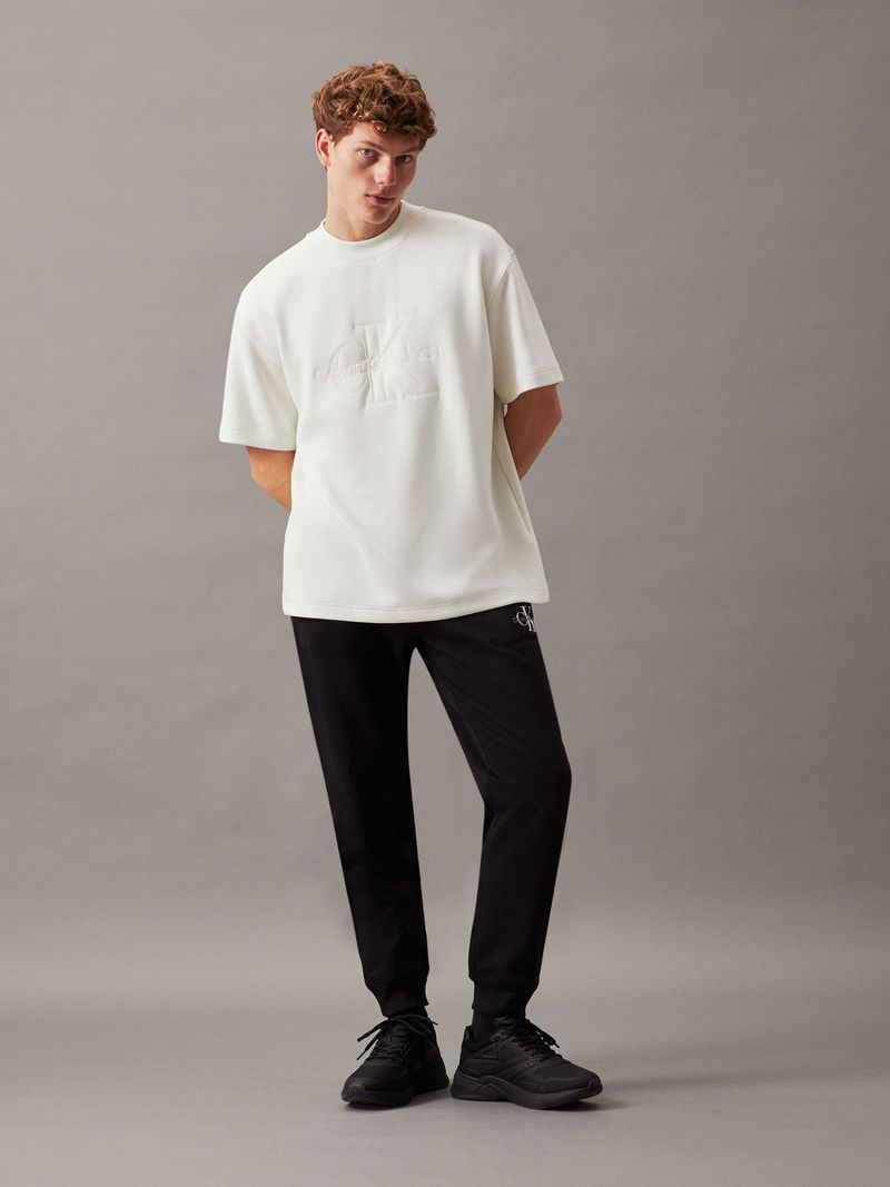 pantalon-negro-chandal-felpa-monograma