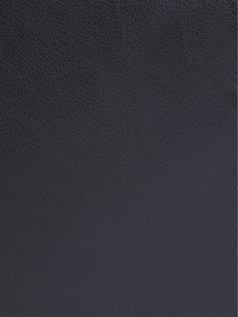 tarjetero-negro-daily-cremallera-monograma-metalico