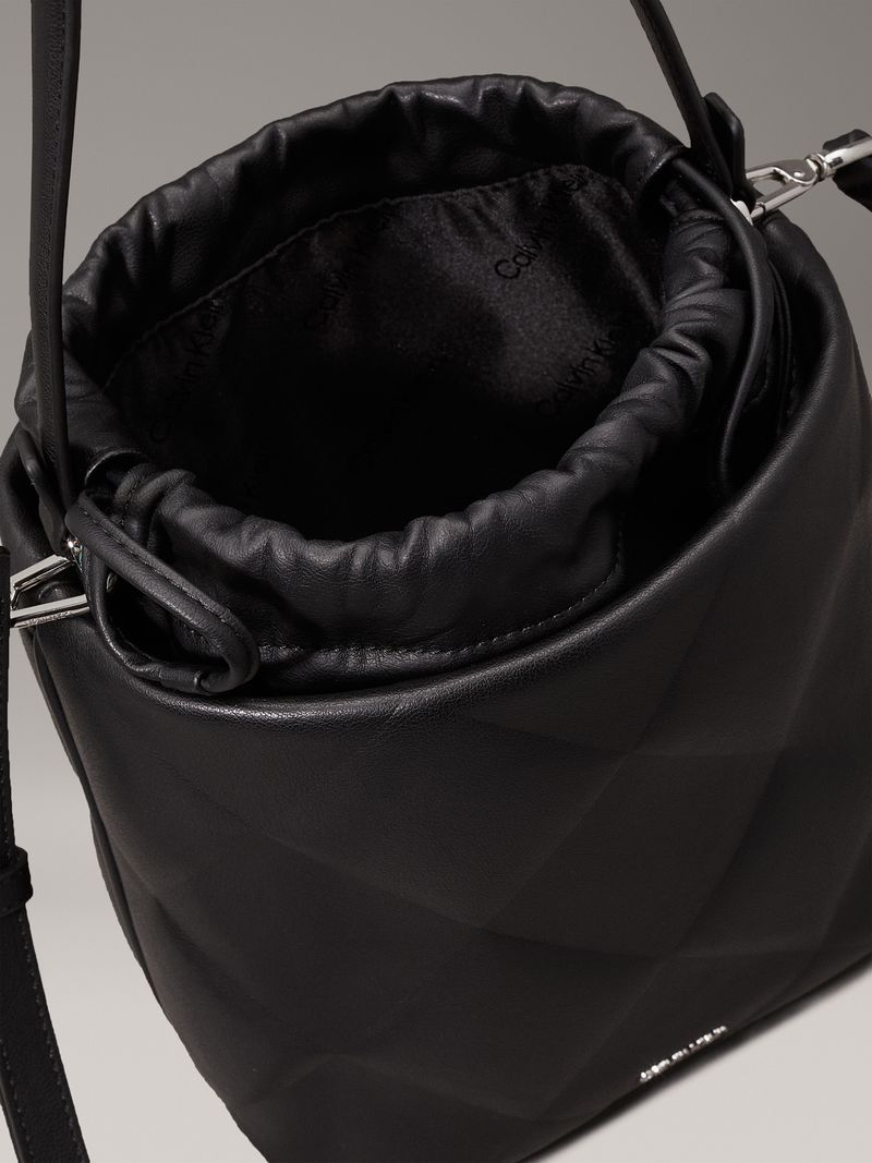 bolso-negro-saco-acolchado-2-en-1