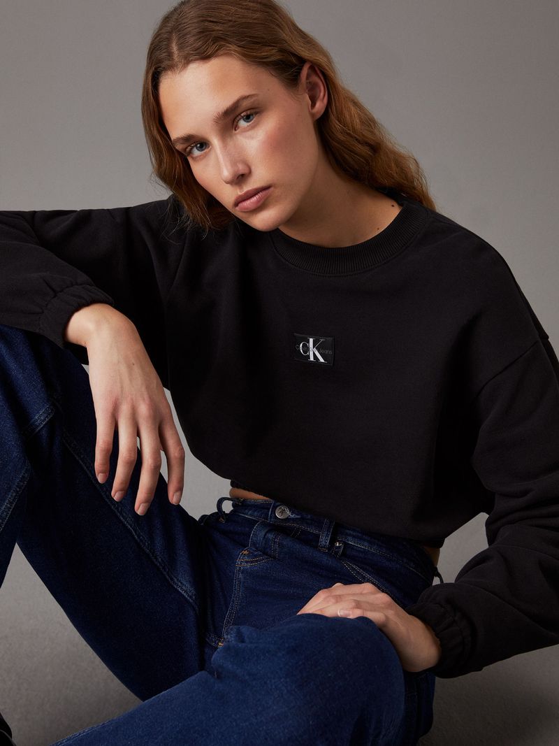 saco-negro-cropped-de-felpa-de-algodon