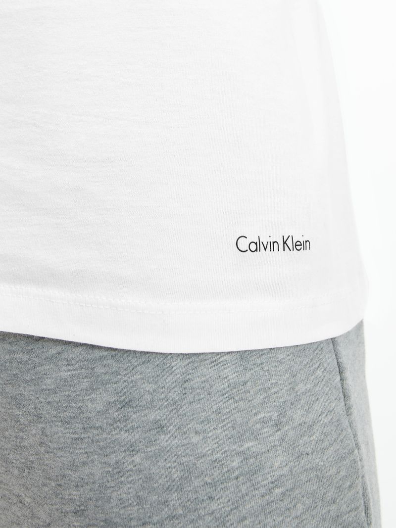 label-3