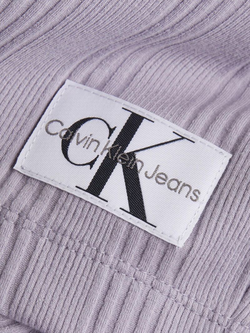 label-2