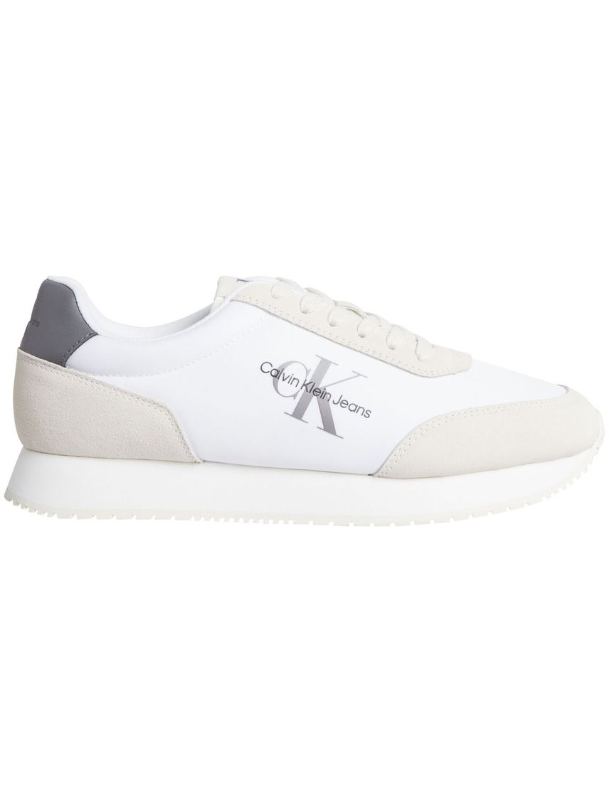Tenis blanco retro runner con monograma