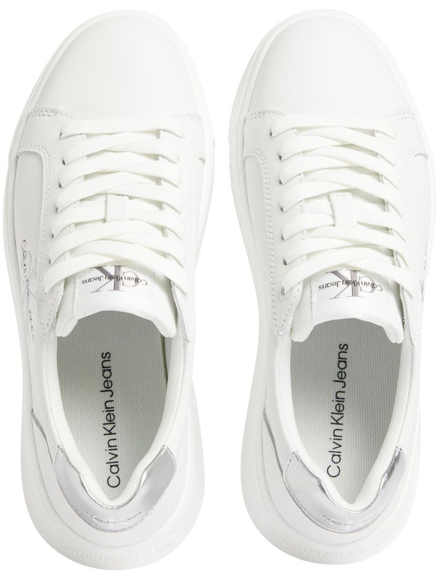 Tenis blanco chunky cupsole de cuero