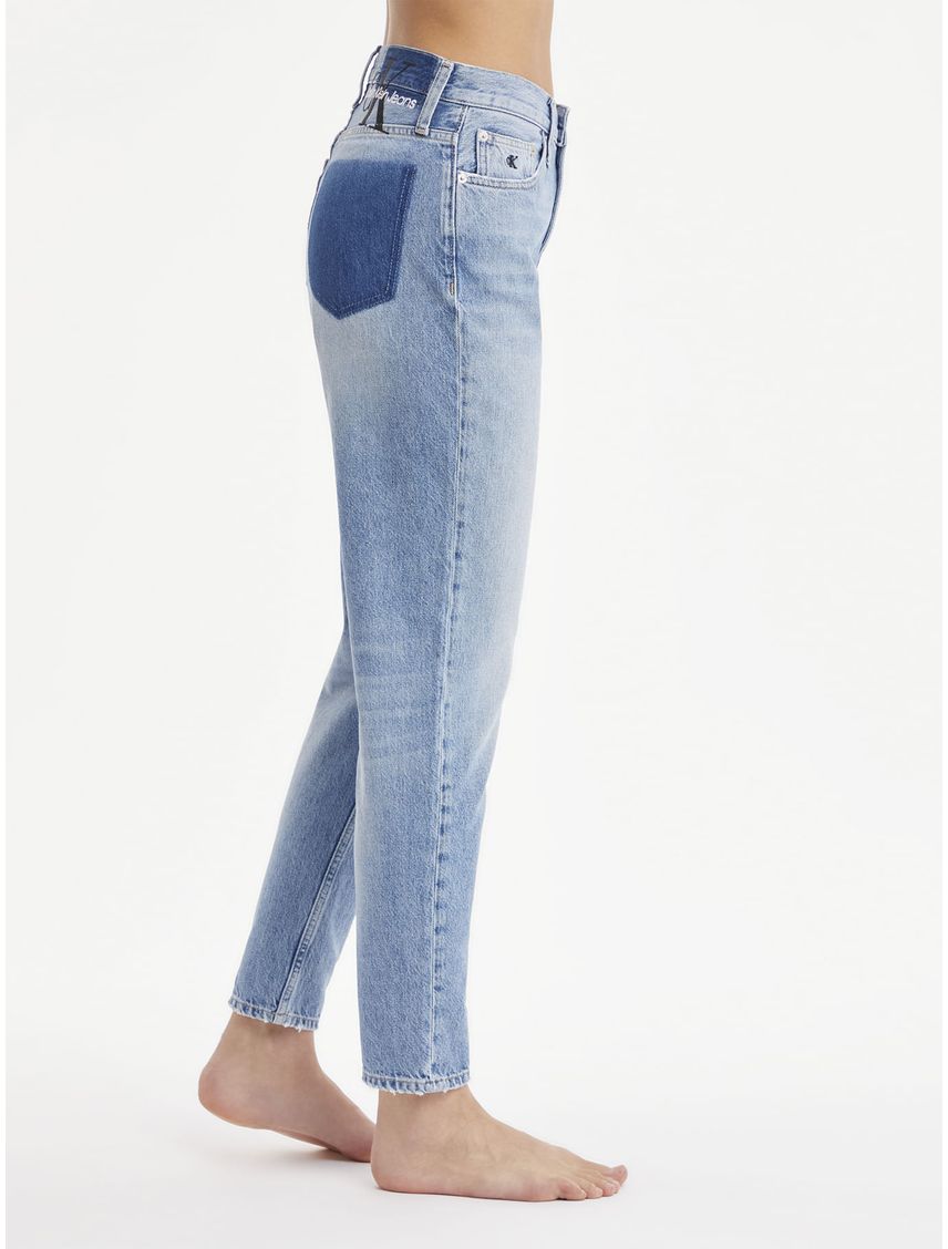 Jeans Celeste Con Logo Bordado Para Mujer