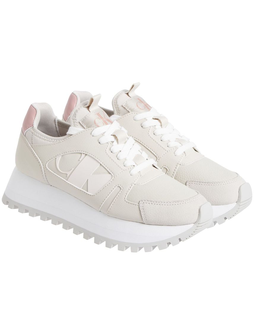 Tenis beige runner e plataforma