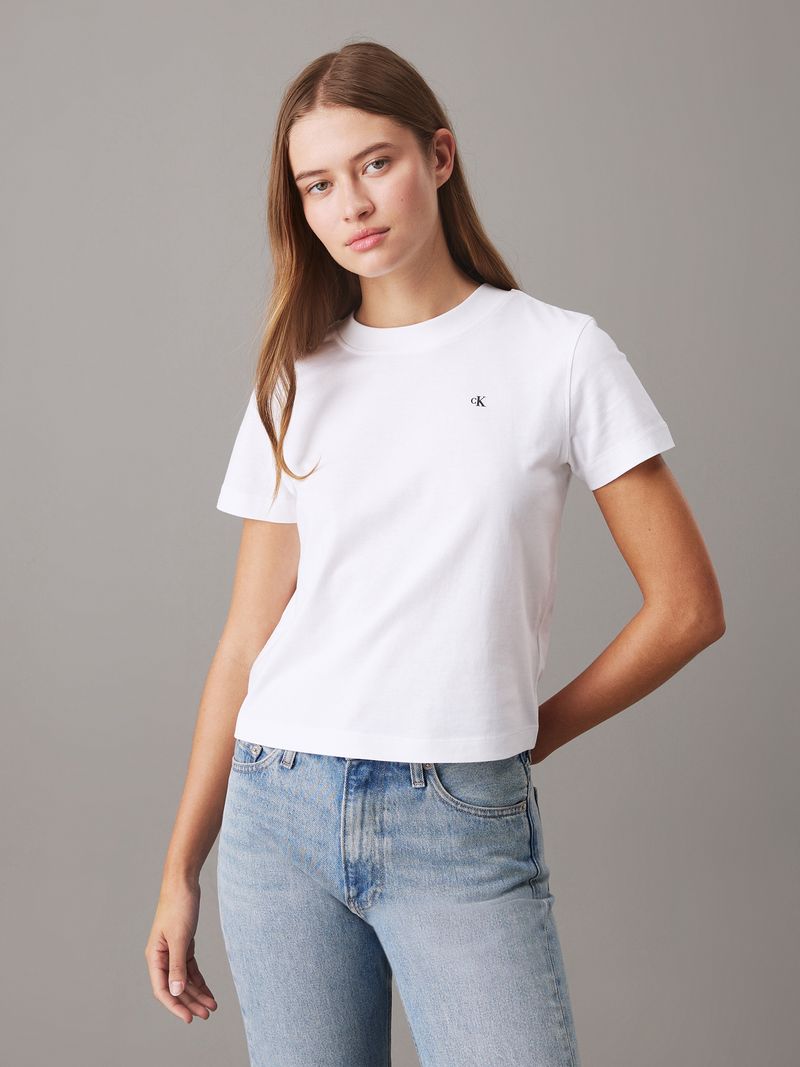 camiseta-blanca-relaxed-estampado-en-la-espalda