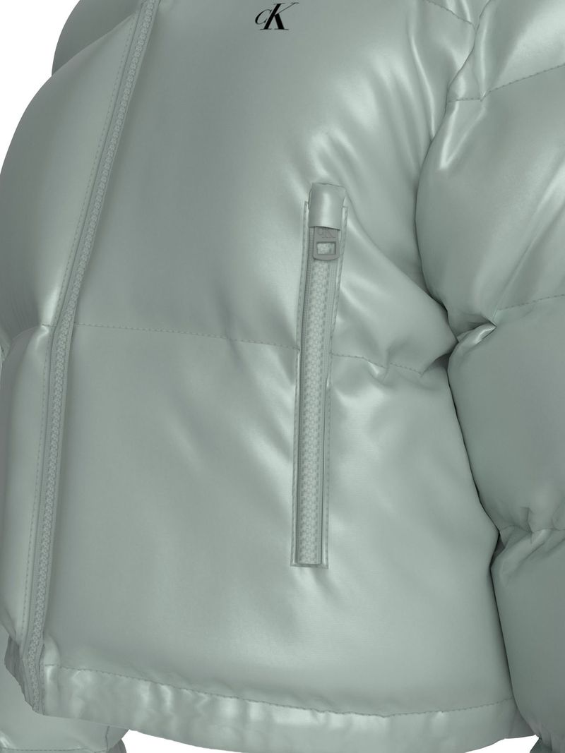 chaqueta-gris-de-plumas-cropped