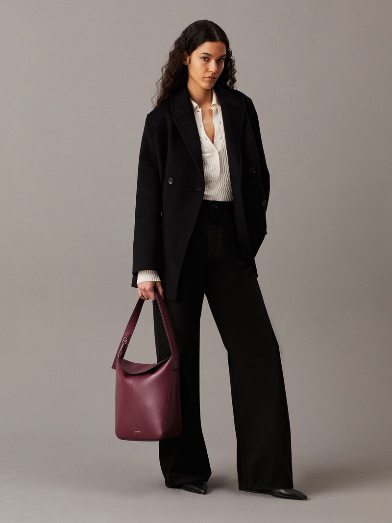 bolso-rojo-saco-soft-sculp