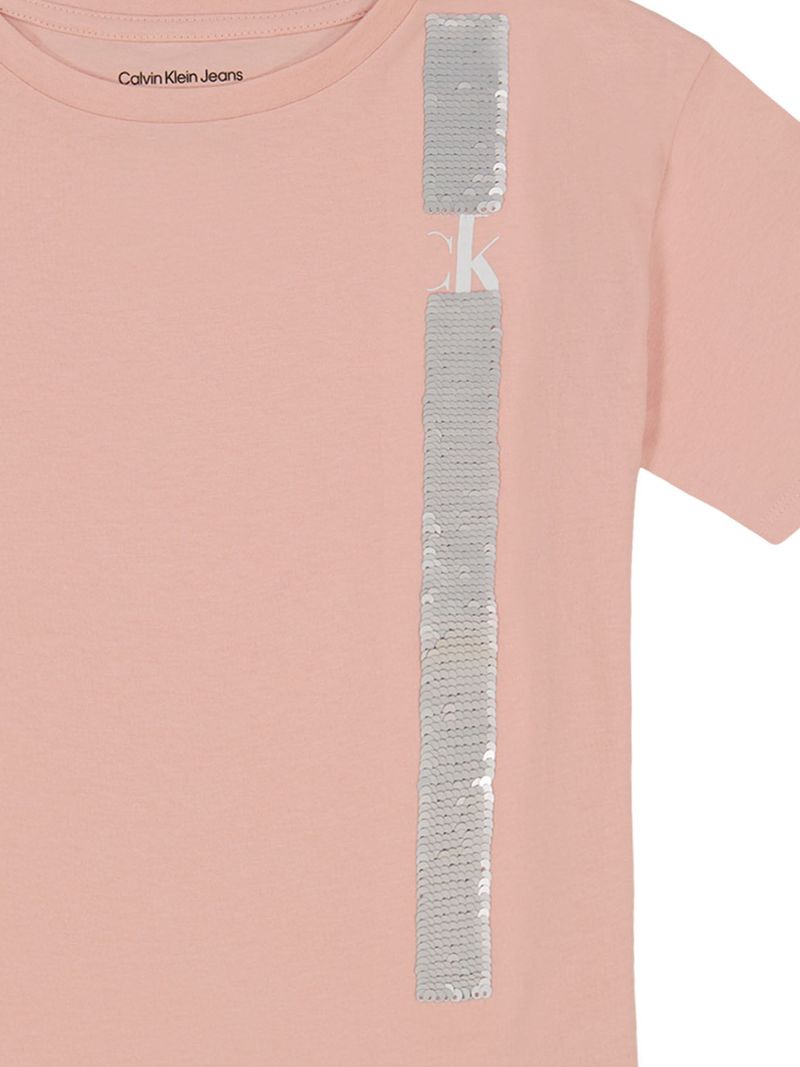 label-3