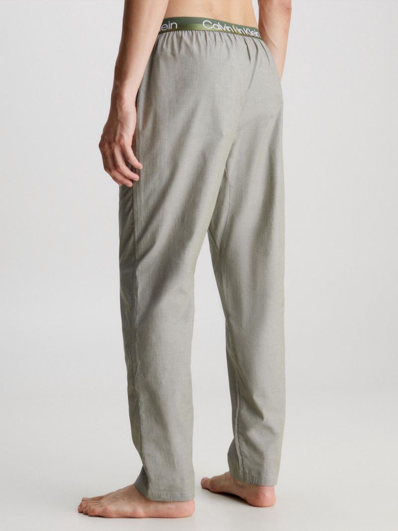 pantalon-gris-largo-de-pijama