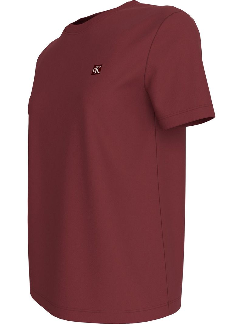 camiseta-roja-algodon-insignia