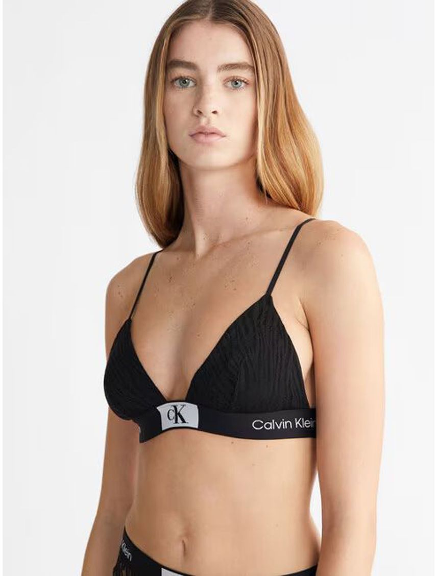 Bralette Triangular Negro De Encaje - Ck 1996