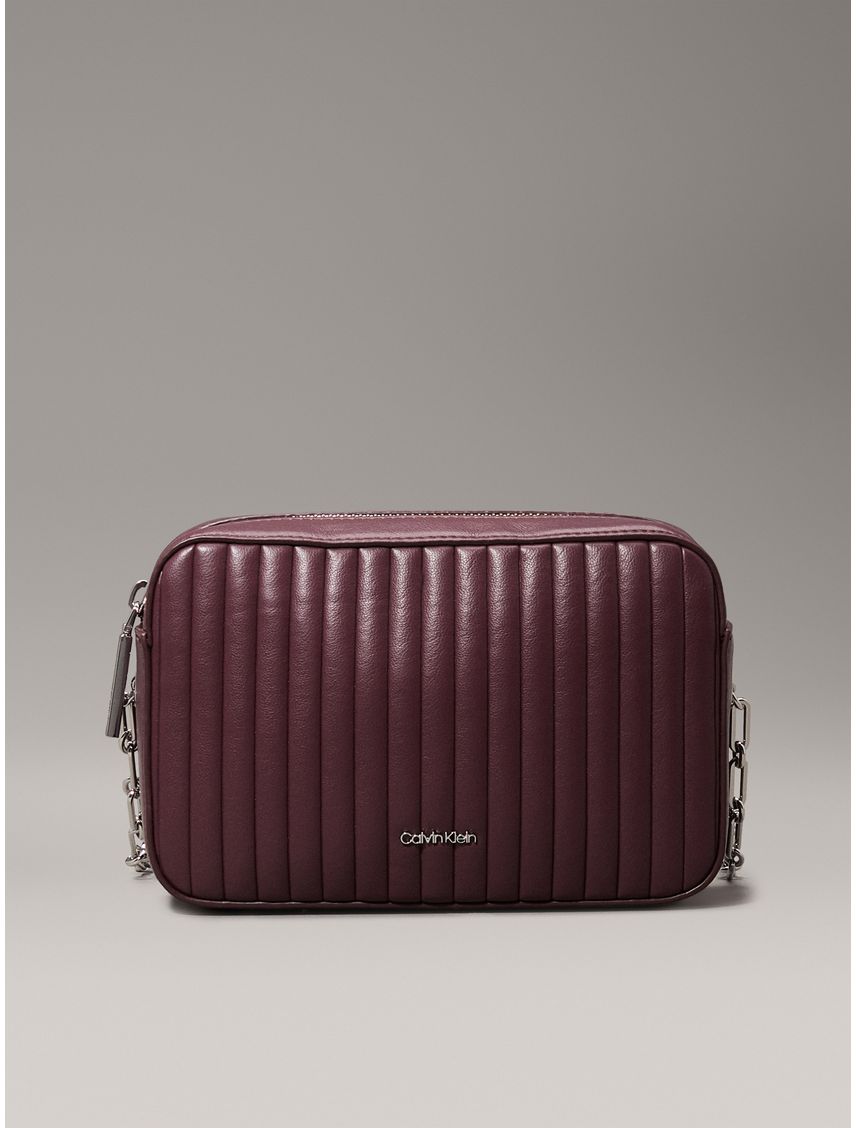 Bolso vino cruzado acolchado con solapa