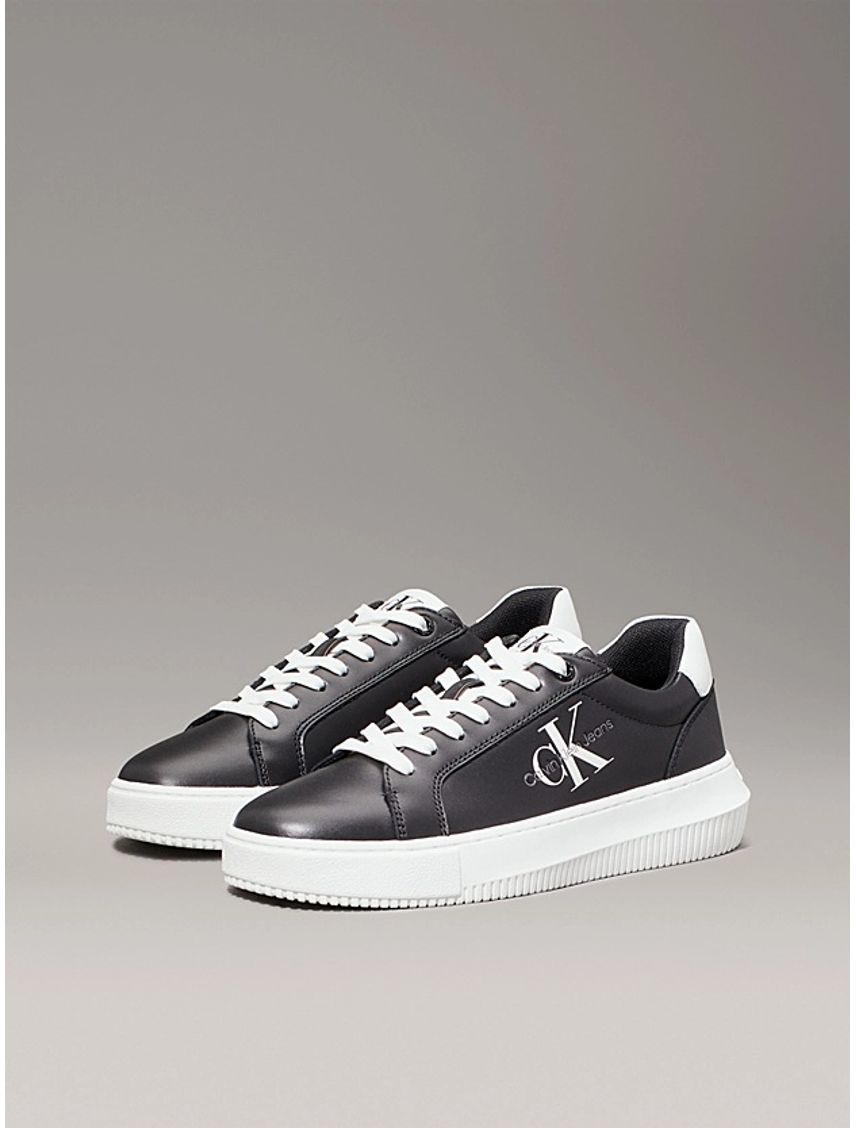 Tenis negro chunky cupsole laceup