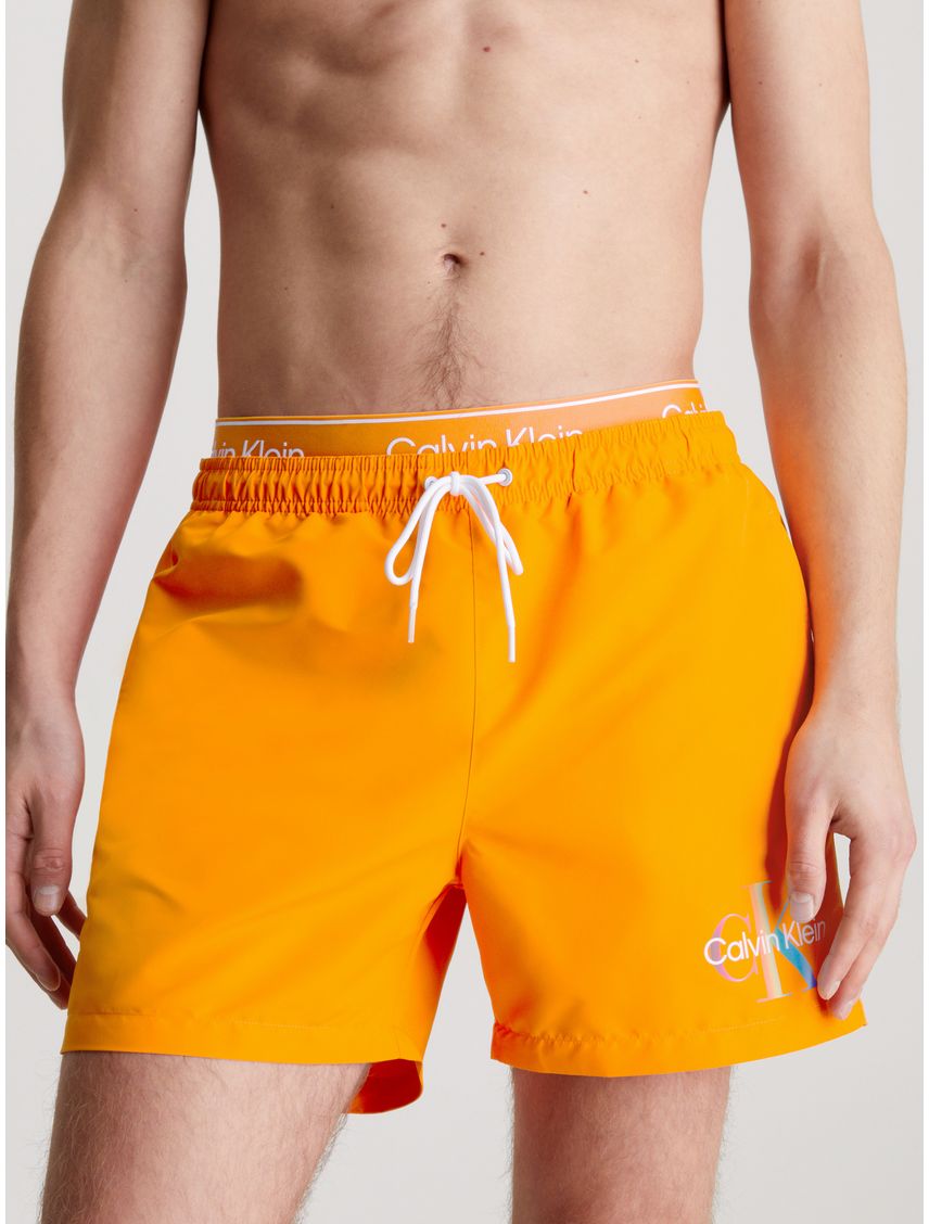Bermuda Corta Con Cinturilla Doble - Pride